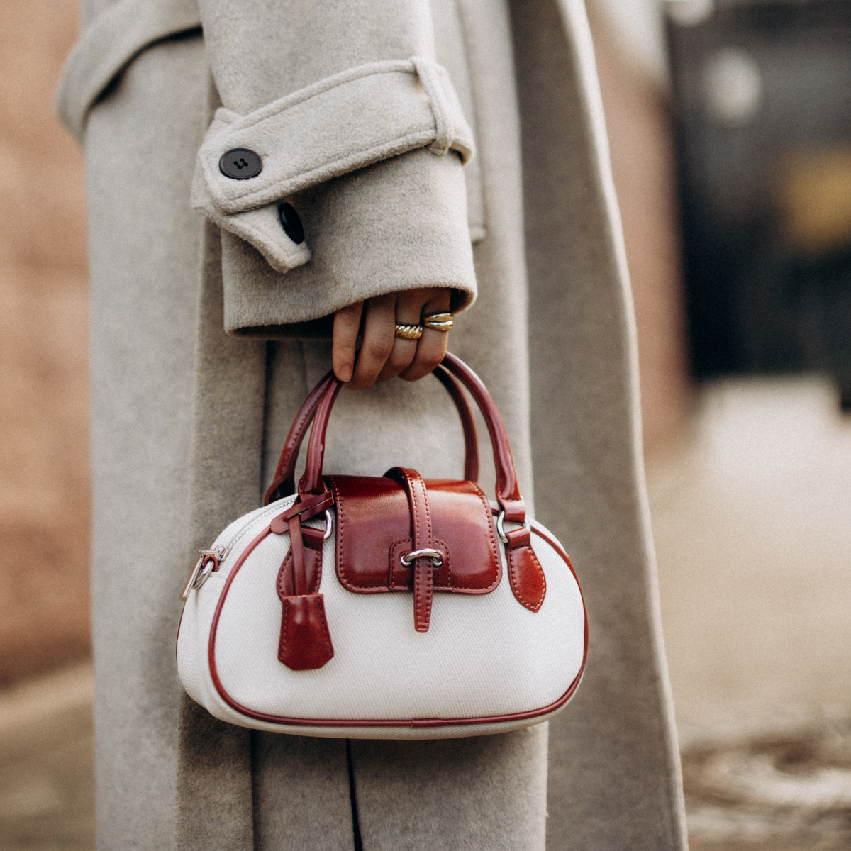 BEYAZ/BORDO ICON OVAL KADIN ÇANTA