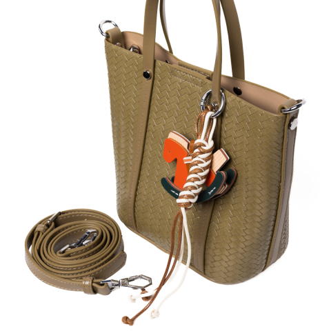 ÖRGÜ DETAY HAKİ CHARMLI KADIN ÇANTA